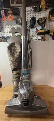 Vintage Kirby Sentria Upright Vacuum Cleaner Tested - Image 1 of 4