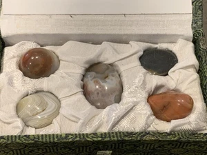 Yuhua Stones (5) Nanjing, China Vintage Polished Agates Yangtze Rain Flower - Picture 1 of 4