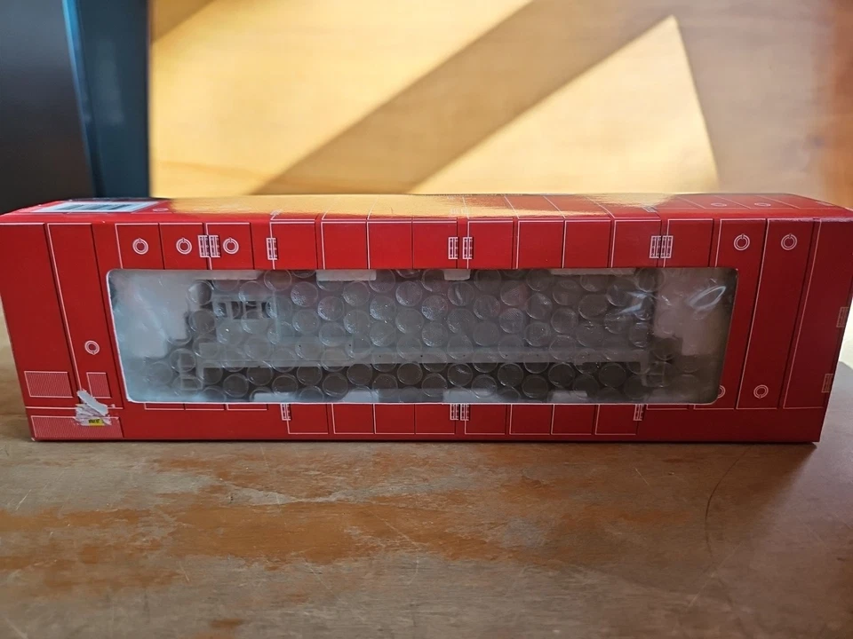 8650 Atlas HO Ge U23b Undecorated Locomotive