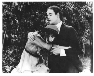 The Greatest Question 1920 foto lucida 8x10 bianco e nero Lillian Gish Robert Harron - Foto 1 di 1