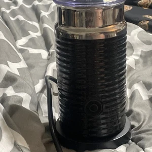 Nespresso Aeroccino 3 Electric Milk Frother - Black Model 3694-US-BK - Picture 1 of 13