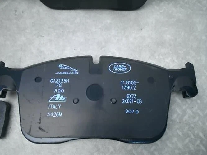 Plaquettes de frein avant LAND ROVER RANGE ROVER VELAR 410602S791 - Photo 1/4