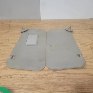 1996-2002 Saturn S Series SL1 SL2 SW1 SW2 SC1 SC2 Sunvisor Sun Visor Shade oem - Picture 1 of 4