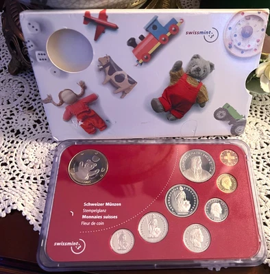 Swissmint  Baby Coin Set Minted in 2005 Collector's Set - Image 1 of 4