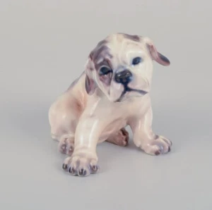 Dahl Jensen porcelain figurine of an English Bulldog puppy. 1930s - Picture 1 of 7