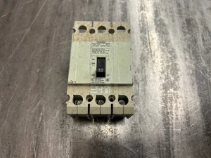 Unidad de 3 polos Siemens CQD 480/277VAC disyuntor - Imagen 1 de 5