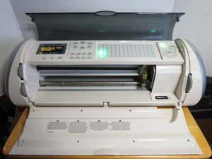 Cricut Expression Cutting Machine 24" Personal Electronic Cutter w 2 Cartridges - Picture 1 of 20