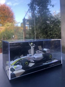 MINICHAMPS 1:18 BRAWN GP BGP 001 JENSON BUTTON 2009 FORMULA 1 / F1 DIECAST MODEL - Picture 1 of 4