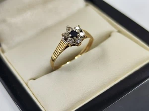 Vintage 9ct Yellow Gold Ring With Sapphire And Diamond Size L1/2 Hallmarked - Picture 1 of 7