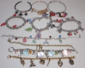 KONVOLUT BETTELARMBÄNDER SORTIERT KONVOLUT KETTE STRETCH ARMREIF MANSCHETTE MEHRFARBIG #11 - Bild 1 von 9