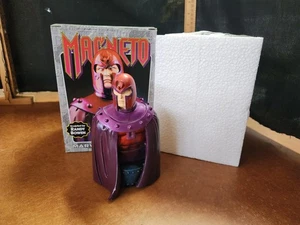 Mini busto Magneto Marvel X uomo Super Villian 1999 Randy Bowen scolpito 3736/4000 - Foto 1 di 13