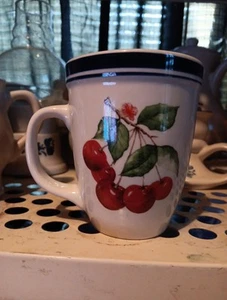 Tazza Cambridge Potteries "modello ciliegia" - Foto 1 di 3