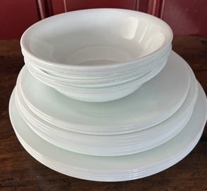 Corelle replacements - solid white plates, bowls - lot of 18 - Picture 1 of 2