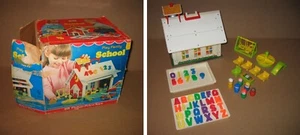 Fisher Price Play Family School w Box 95% Complete GREAT COND 1971 - Picture 1 of 24