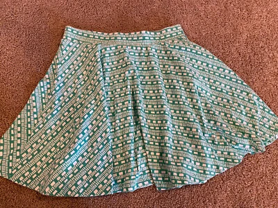 Women’s Juniors SO Green Patterned Flare Knit Skirt  S/M - Image 1 of 4