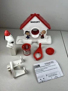 SNOOPY SNO-CONES Shaved Ice Snow Cone Machine READ! - Picture 1 of 18