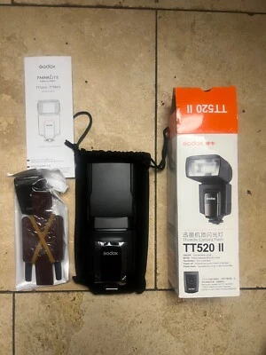 Godox TT520II Speedlite Wireless Trigger Transmitter For Canon Nikon Flash Light - Image 1 of 4