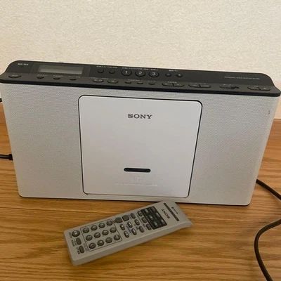 Sony ZS-E80 Radio CD Player AM/FM Digital Pitch Control Tested Japan  - Image 1 of 4