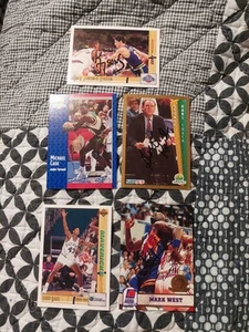 24 Oddball Basketball Card Lot - Picture 1 of 7