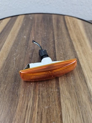 OEM Land Range Rover Sport 06-08 Right Door Side Marker Lights  - Image 1 of 4