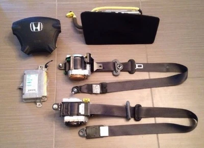 Honda CRV CR-V SEAT BELTS DRIVER PASSENGER BAG KIT - Image 1 of 4