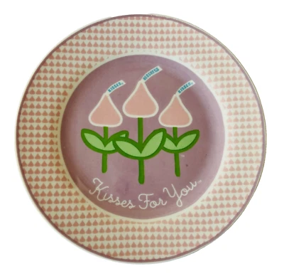 Pink Hershey's Kisses for You Dessert Plate Valentine's Day Jaxxi Cool Sweet - Imagem 1 de 4