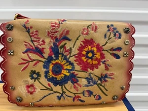 Patricia Nash Vitellia Lg Flap Prairie Rose bestickt Handtasche GELDBÖRSE SELTEN NEU MIT ETIKETT! - Bild 1 von 12