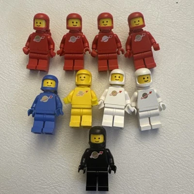 Vintage Lego Spaceman Minifigure Lot Of 9 1980’s Look Rare Black Minifig - Image 1 of 4