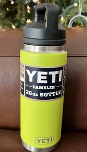 NUOVA bottiglia Yeti Rambler 26 oz con tappo Chug - Chartreuse - ritirata COLORE ESAURITO - Foto 1 di 2
