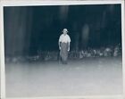1946 Mangrum Picks Last Putt Golfing Sports Crowd Balls Vintage Image Photo