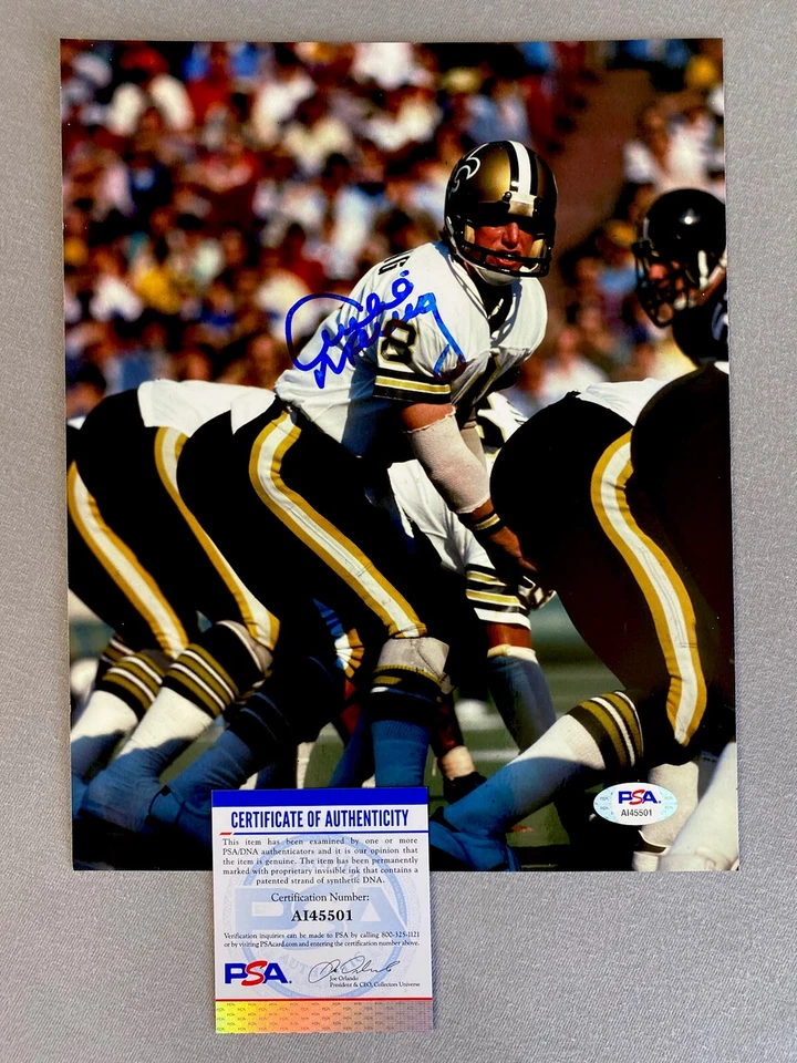 NEW ORLEANS SAINTS- ARCHIE MANNING AUTOGRAPH 8x10 ACTION PHOTO PSA AI45501 - Image 1 of 1