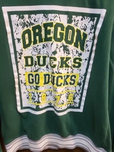Oregon Ducks Men's Lightweight Crew Neck Pullover Sweatshirt large - Bild 1 von 5