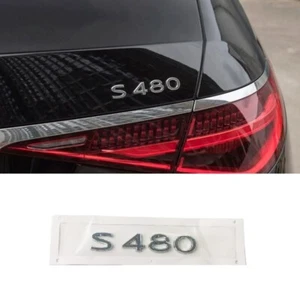 Pegatina emblemas traseros plástico plata brillante para Mercedes-Benz MAYBACH 1 pieza S480 - Imagen 1 de 4