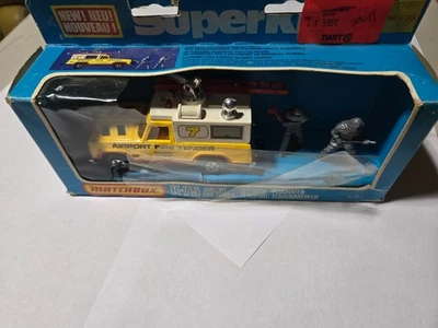 Vintage Matchbox Super Kings K-75 Airport Fire Tender w/Window Box - Image 1 of 4
