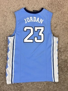 Air Jordan North Carolina Tar Heels NCAA Michael Jordan #23 Youth Jersey Size S - Picture 1 of 5
