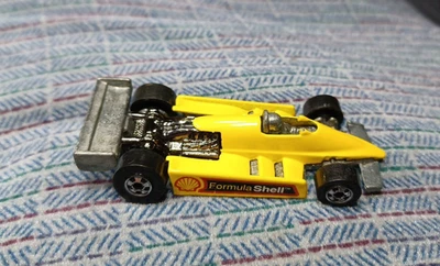 Coche de carreras Mattel Hot Wheels 1982 vintage carcasa amarilla gasolina Fórmula Uno Foto 1 de 4