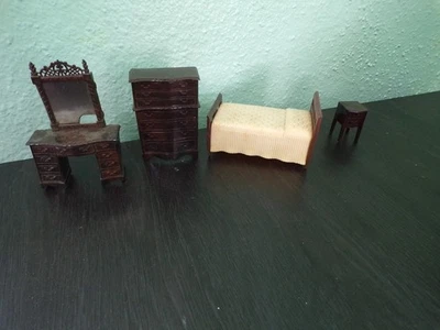 1950s RENWAL Dollhouse Furniture Bedroom Set, Bed, Side Table, Vanity - Image 1 of 4