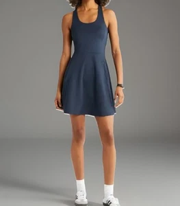 Vestido de tenis ZELLA para mujer mediano 8/10 azul marino zafiro amanecer espalda cruzada - Imagen 1 de 11