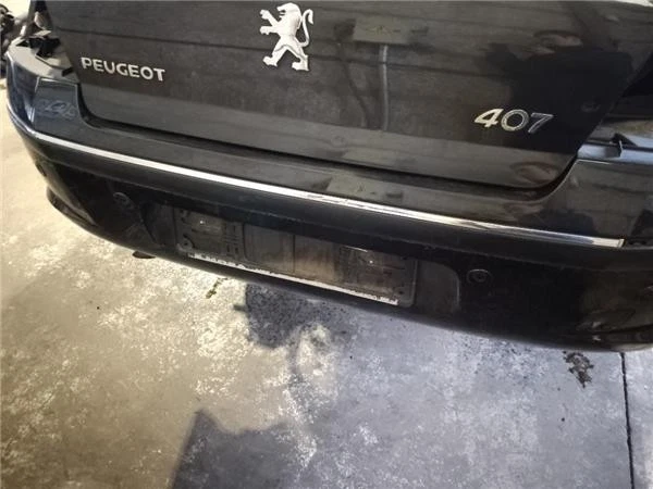 Paragolpes Trasero Peugeot 407 2004 20 hdi 135 - Imagen 1 de 4