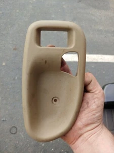 chevy blazer door handle trim tan - Picture 1 of 1