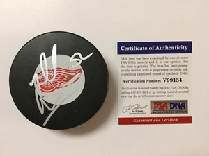 Jonathan Ericsson Signed Autographed Detroit Red Wings Hockey Puck PSA DNA COA a - Picture 1 of 3