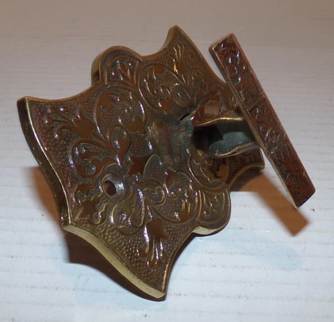 VINTAGE ANTIQUE ORNATE BRASS DOOR BELL PULL T HANDLE ? Cover