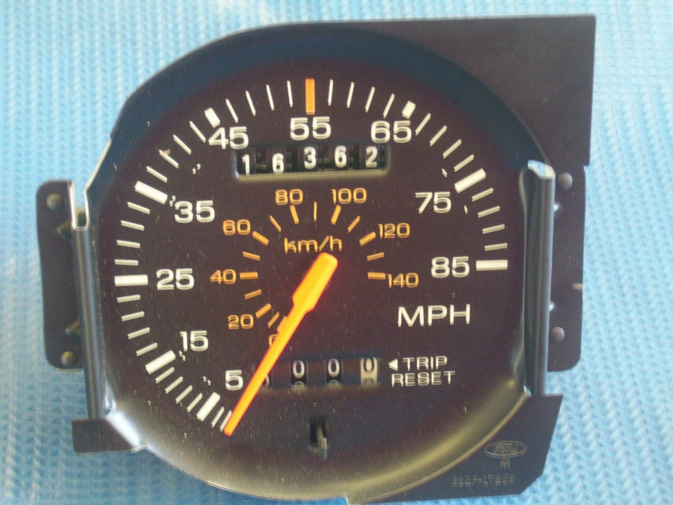 1983-1986 Ford Mustang Speedometer Head Unit Gauge 85MPH Speedo Factory Stock OE - Image 1 of 1