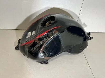 2023 09-23 Kawasaki ZX636 ZX6R Ninja 636 Gas Fuel Tank Petrol Reservoir Cell OEM - Image 1 of 4