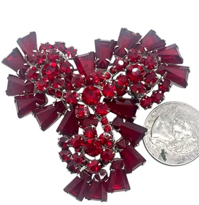 Juliana D&E Deep Red Keystone and Vivid Red Rhinestone Swirled Center Brooch - Picture 1 of 2