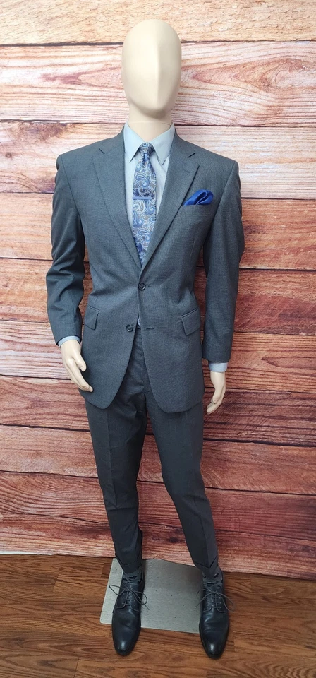 Mens Suit JoS A Bank 40R 34x30 Gray Micro Houndstooth 100% Wool Business Suit - Image 1 of 4