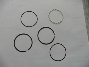Kit anelli pistone 0,25 1. Anelli pistone Üm adatti a Yamaha Xs 500 E 76-79 371-11610 - Foto 1 di 5