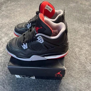 Air Jordan 4 Retro Bred GS 5Y Black Red Cement Grey 408452-111 mit Karton - Bild 1 von 9