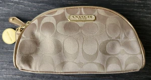 Coach Signature C 2010 Limited Edition B903 Estee Lauder Kosmetiktasche - Bild 1 von 8