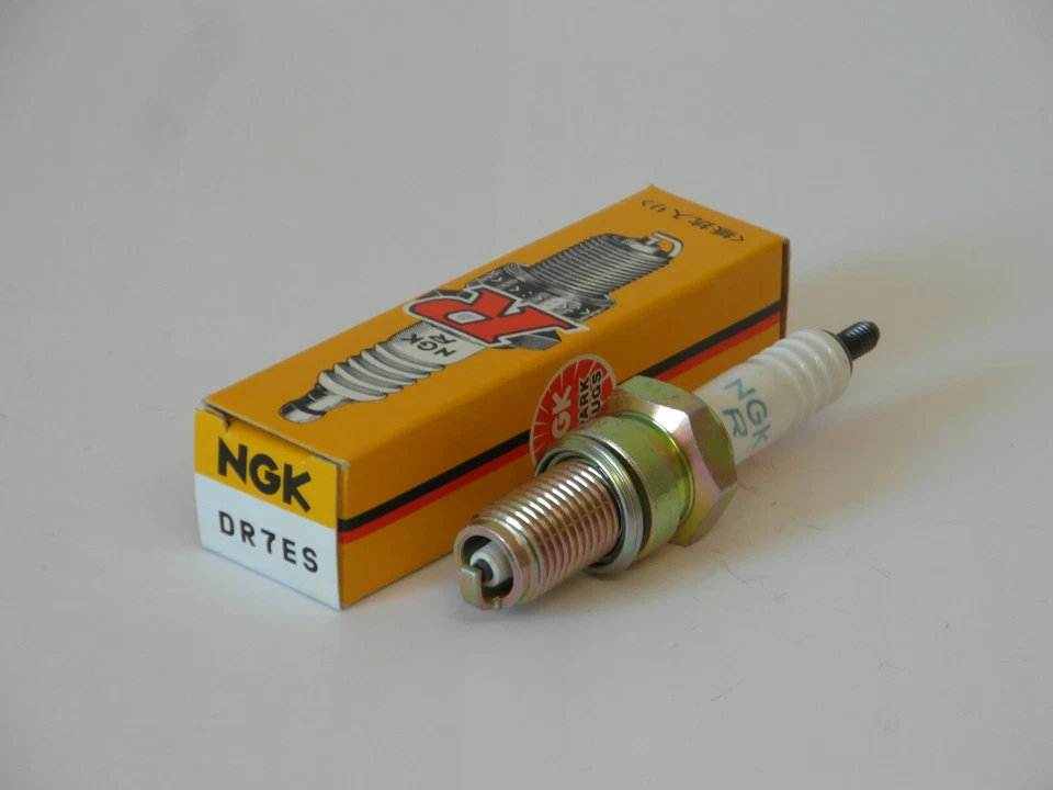 Spark Plug NGK DR7ES 3123 - Image 1 of 1
